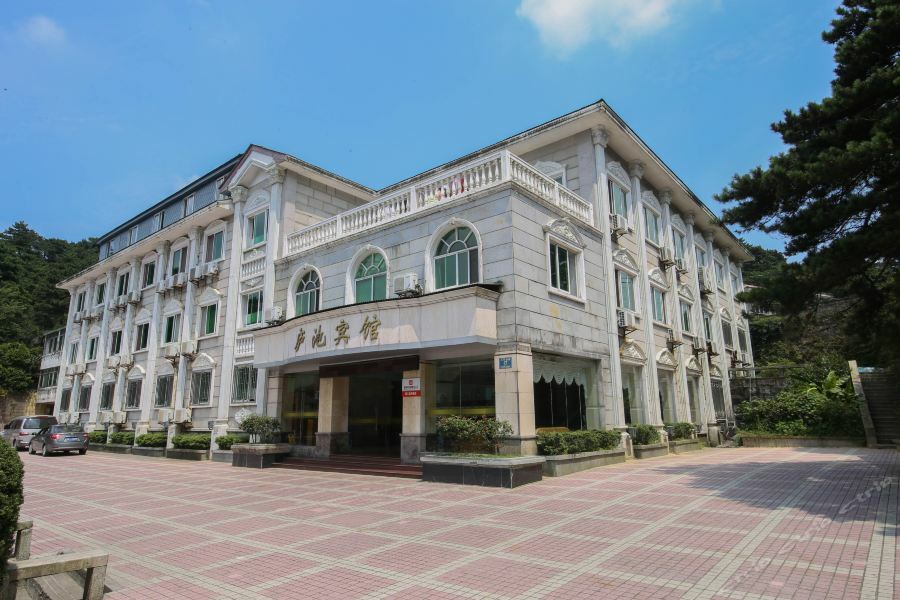 Luchi Hotel Luyang  Exteriör bild
